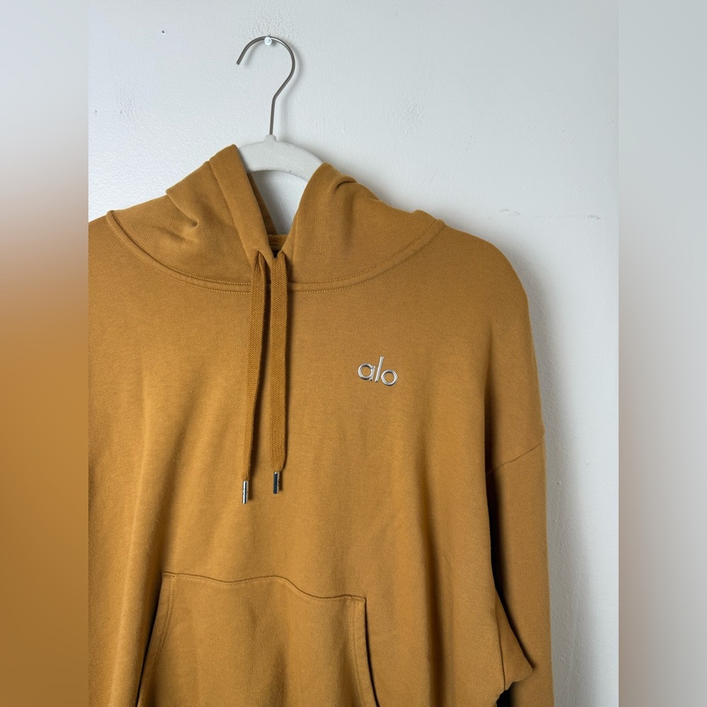 ALO Yoga Toffee Accolade Hooded Sweatshirt Medium Rare - Picture 4 of 6